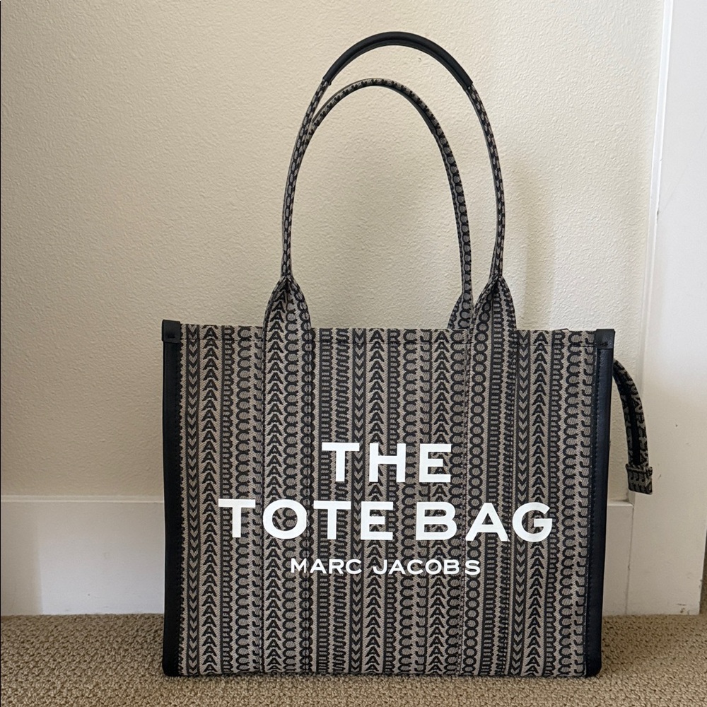 Marc Jacobs Large Tote